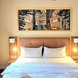 Hotel Parklane Boutique - Newly Renovated, Wiedeń